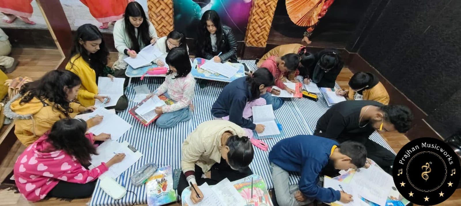 Prajhan Arts Moments