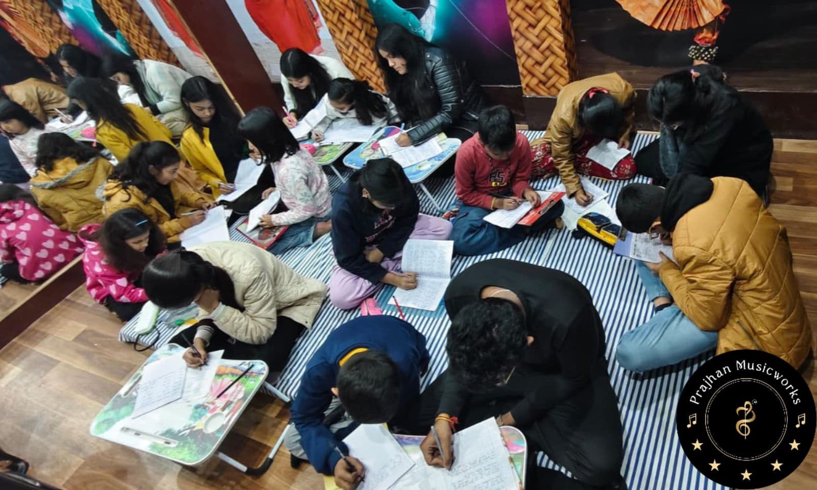 Prajhan Arts Moments